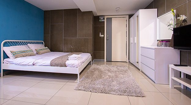 Condo · Phra Khanong, bangkok — photo 2