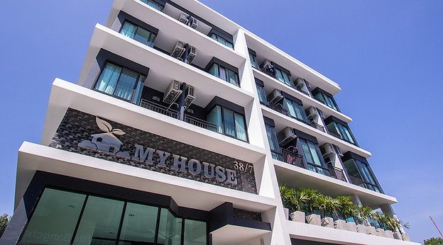 Condo · Phra Khanong, bangkok