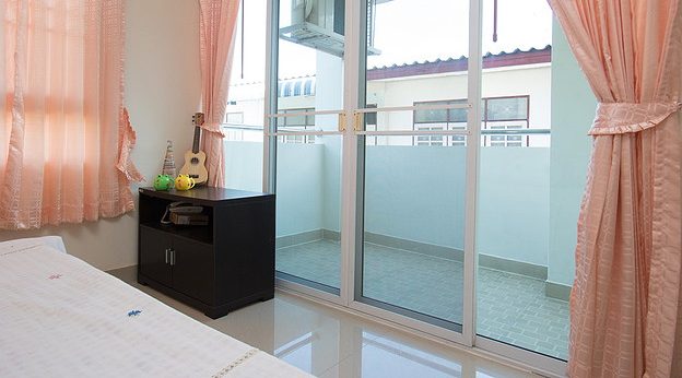Condo · Bangkok Noi, bangkok — photo 2