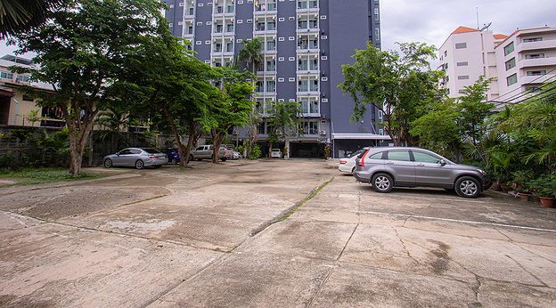 Condo · Watthana, bangkok — photo 2