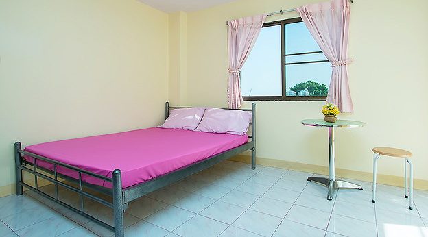 Condo · Wang Thonglang, bangkok — photo 4