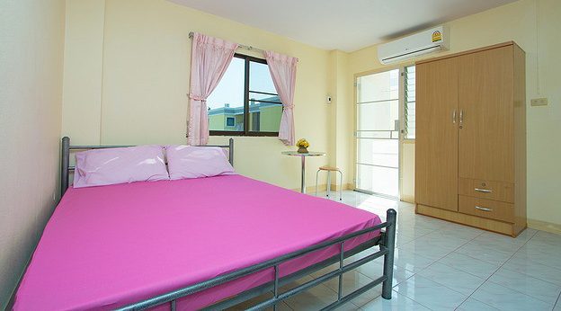 Condo · Wang Thonglang, bangkok — photo 3