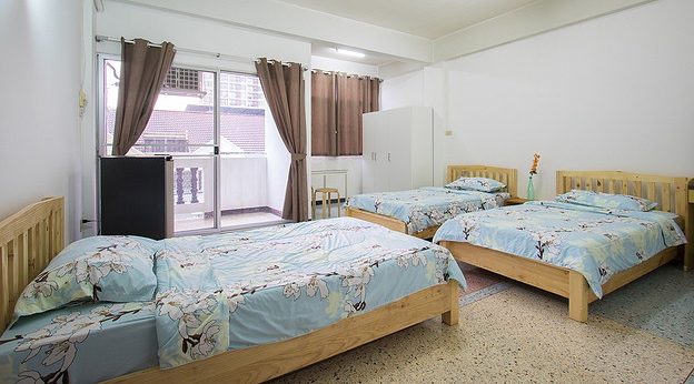 1 Bed Condo · Khlong Toei, bangkok — photo 1