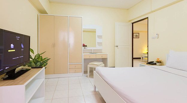 1 Bed Condo · Wang Thonglang, bangkok — photo 1