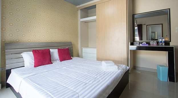 Condo · Mueang Nonthaburi, nonthaburi — photo 1