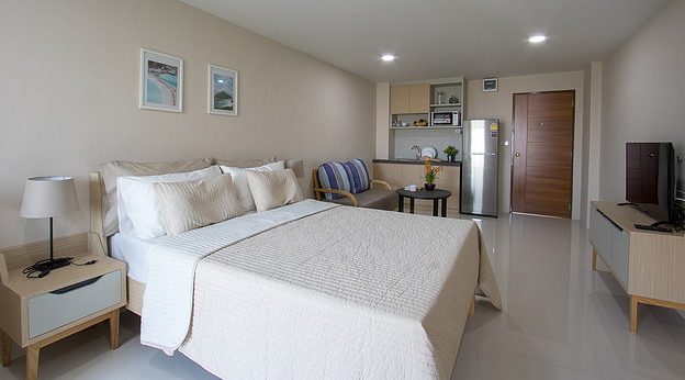 Condo · Sathon, bangkok — photo 1