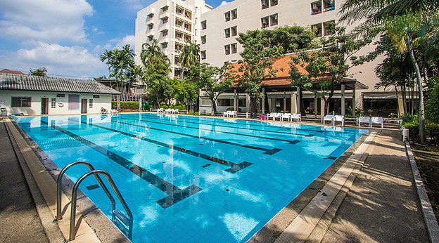 Condo · Huai Khwang, bangkok — photo 1