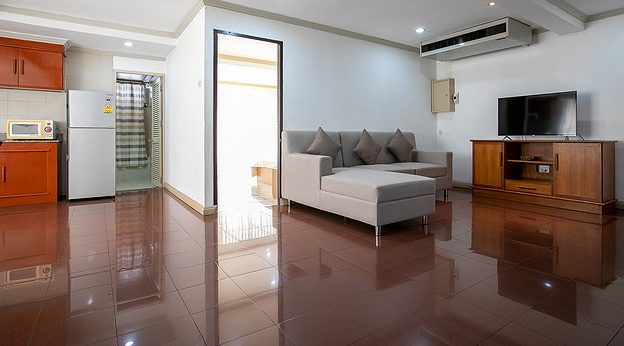 1 Bed Condo · Huai Khwang, bangkok — photo 4