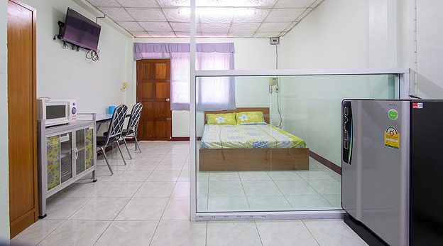 1 Bed Condo · Khlong San, bangkok — photo 1