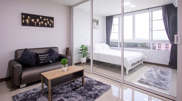 1 Bed Condo — photo 1