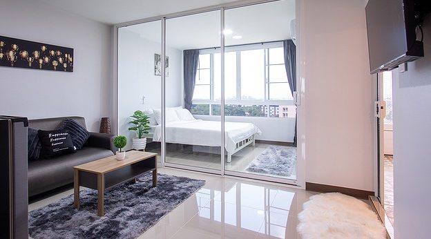 1 Bed Condo — photo 3