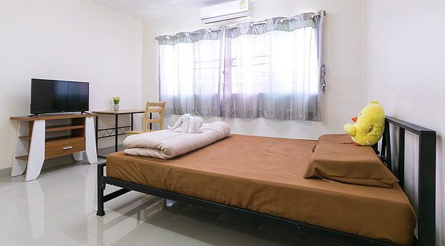 Condo · Wang Thonglang, bangkok — photo 2