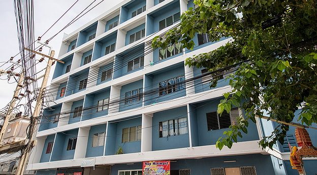 Condo · Bang Khun Thian, bangkok — photo 3