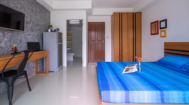 Condo · Mueang Chon Buri, chon_buri — photo 1