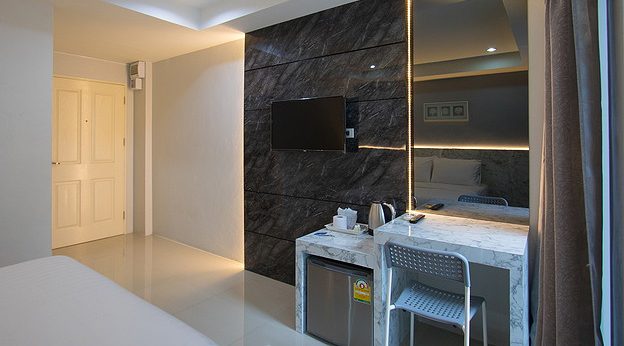 NW Apartment — photo 3