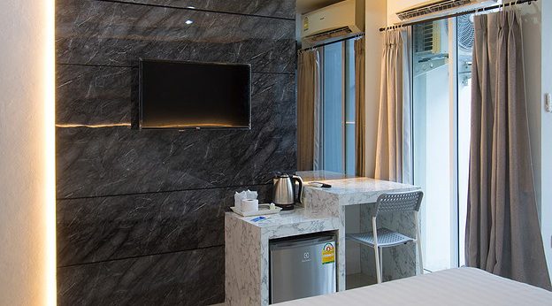 NW Apartment — photo 4