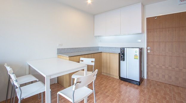 1 Bed Condo · Thon Buri, bangkok — photo 4