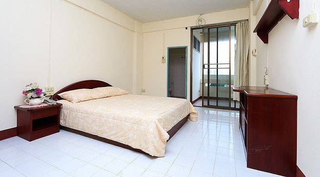 1 Bed Condo · Bangkok Noi, bangkok — photo 1