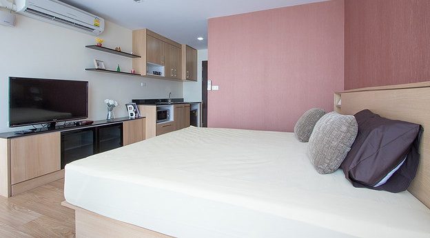 Condo · Sathon, bangkok — photo 1