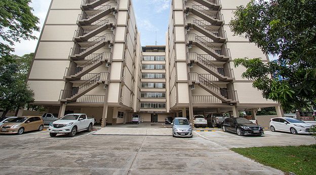 1 Bed Condo · Watthana, bangkok — photo 1