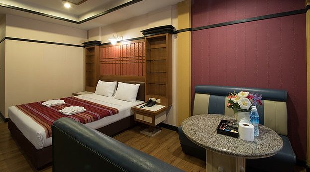 1 Bed Condo · Bang Rak, bangkok — photo 3