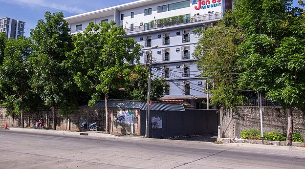 Jen 89 resident — photo 5