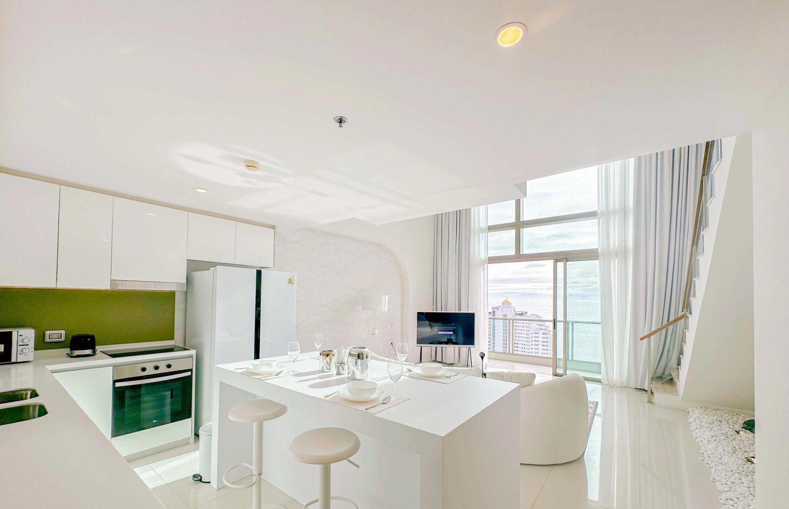 2 Bedroom Penthouse for rent at The Riviera Jomtien — photo 3