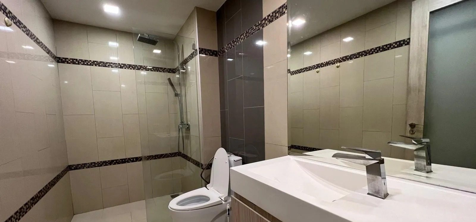 1 Bedroom Condo for rent at Laguna Bay 2 — photo 5