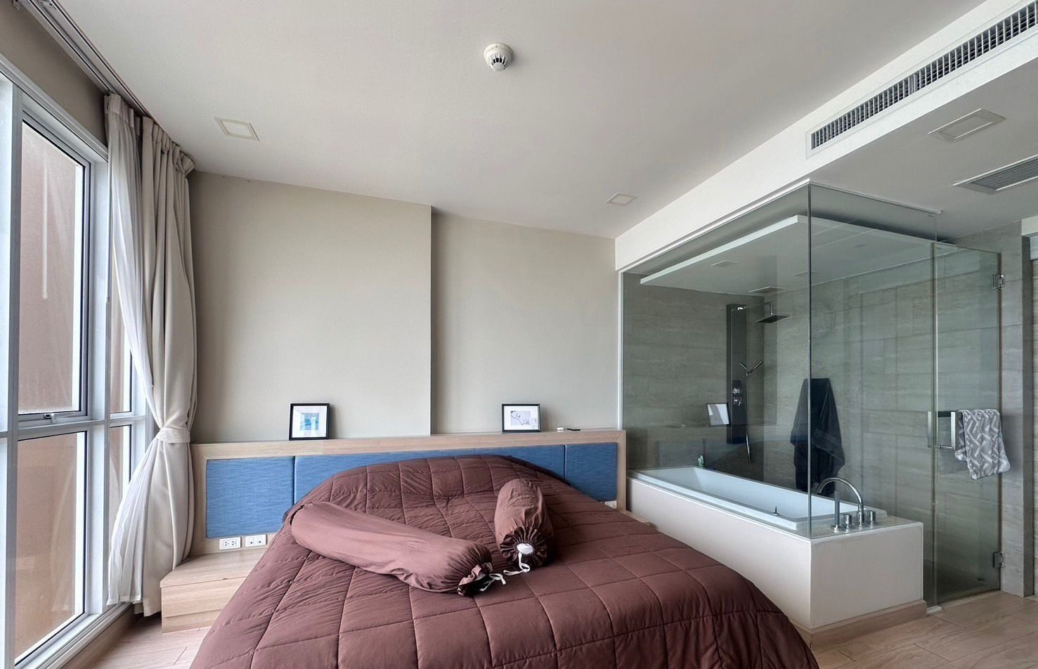 1 Bedroom Condo for rent at Cetus Beachfront — photo 4