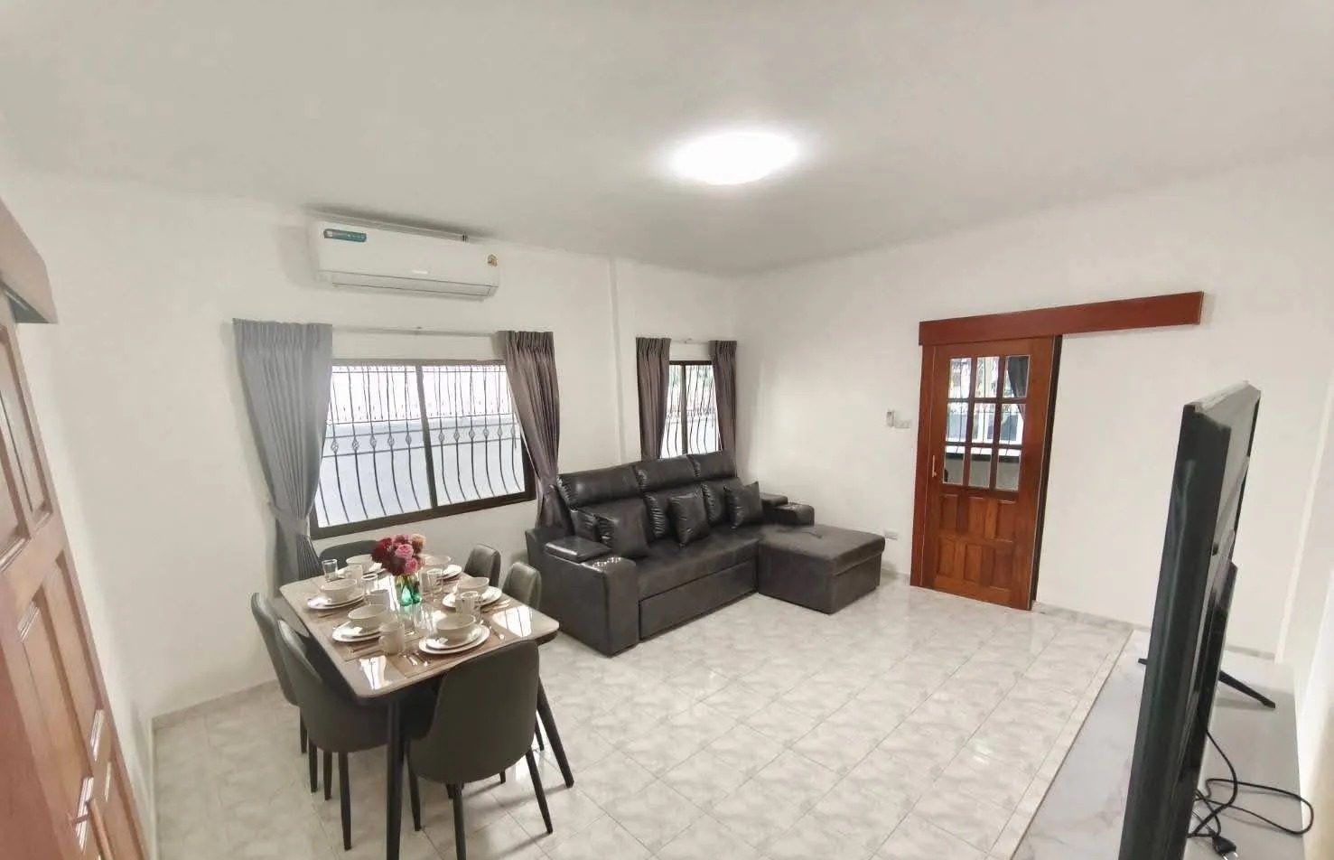 4 Bedroom House for rent at Royal Park Village — photo 4