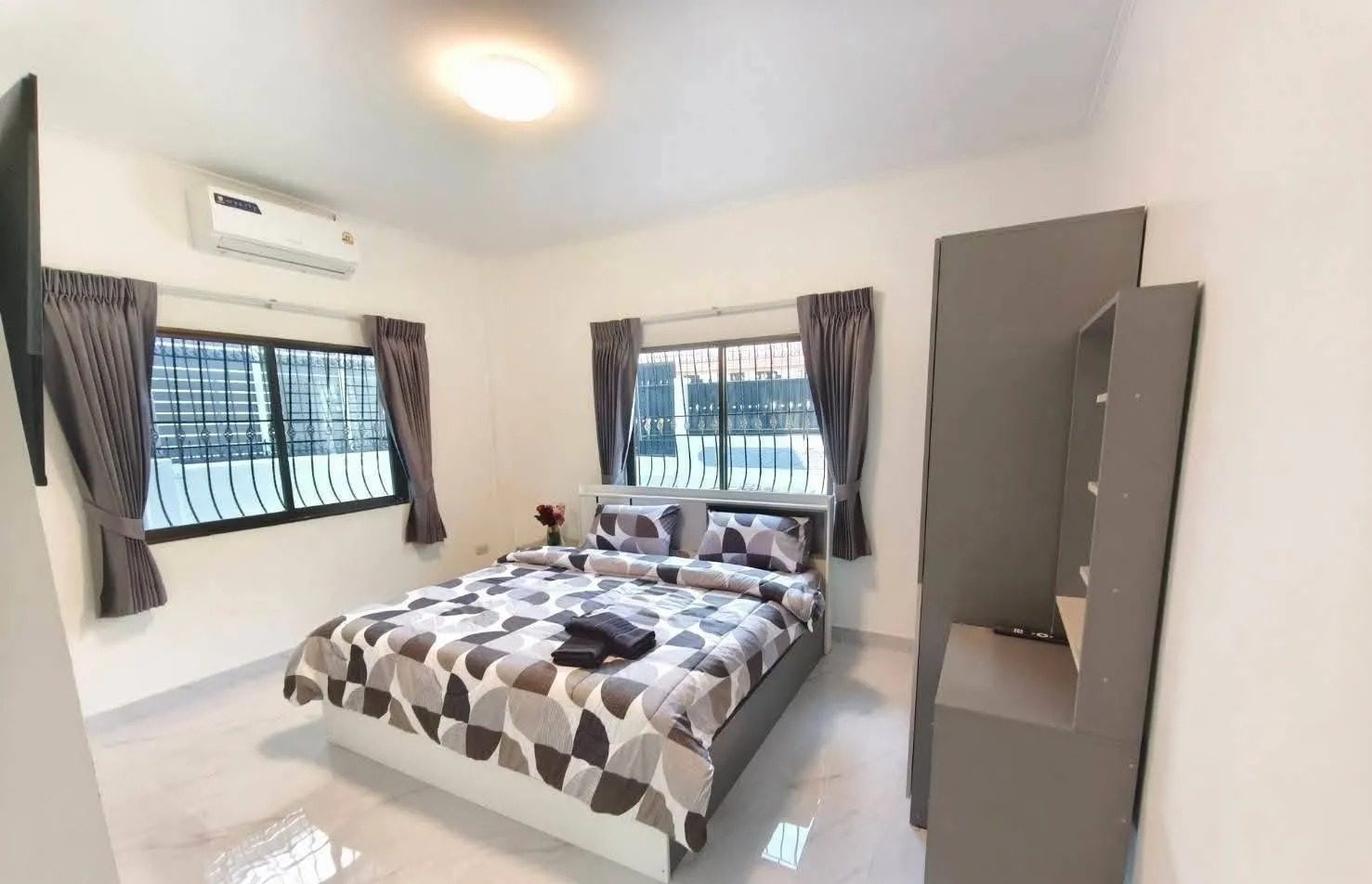 4 Bedroom House for rent at Royal Park Village — photo 5