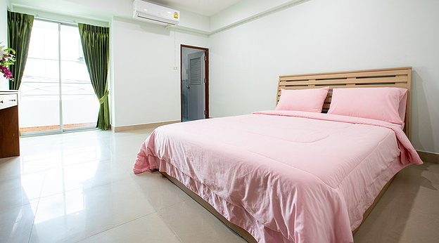 1 Bed Condo · Huai Khwang, bangkok — photo 3