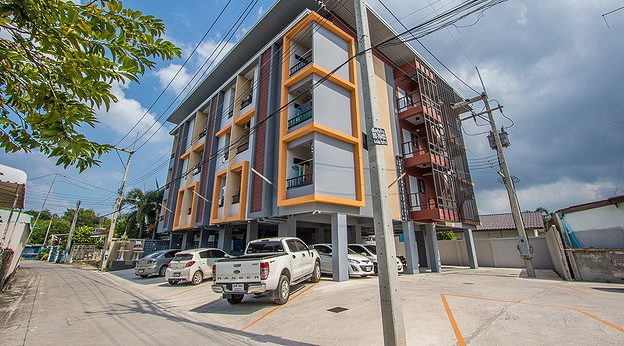 Condo · Mueang Chon Buri, chon_buri — photo 4