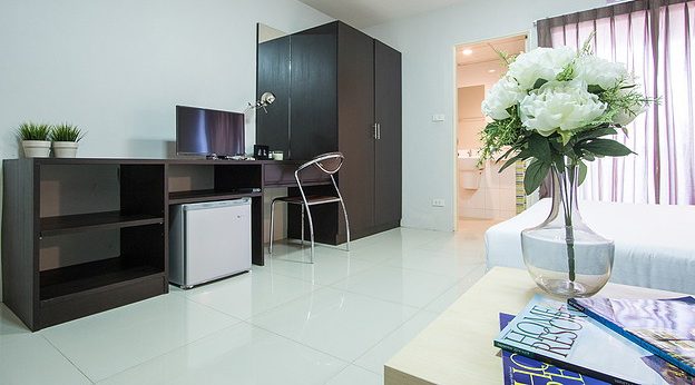 Condo · Mueang Chon Buri, chon_buri — photo 1