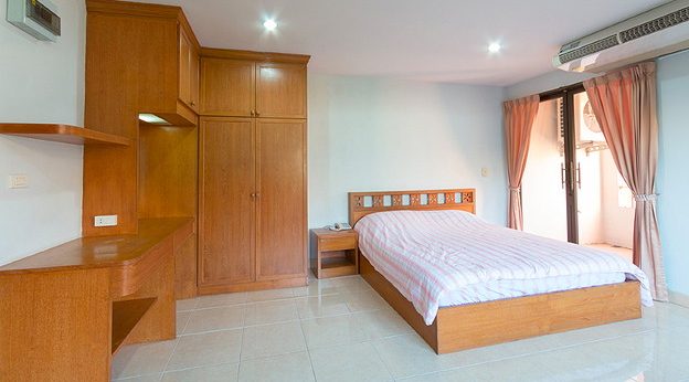 1 Bed Condo · Phra Khanong, bangkok — photo 1