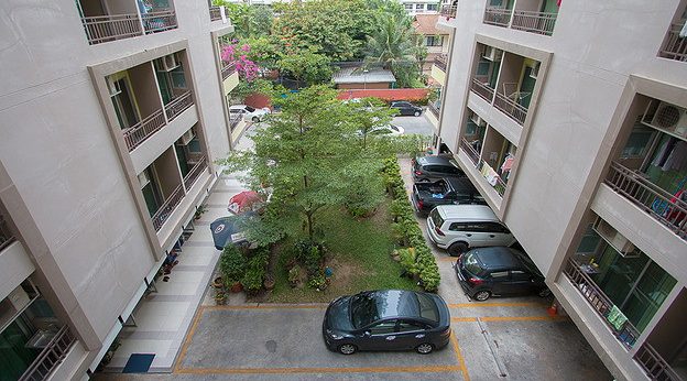 Condo · Bang Kapi, bangkok — photo 5