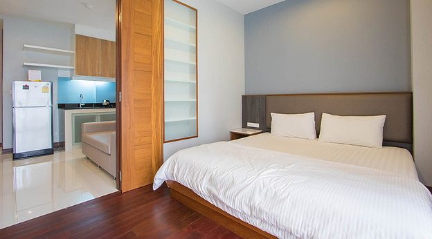 1 Bed Condo · Khlong Toei, bangkok — photo 3