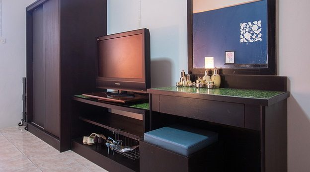 Condo · Wang Thonglang, bangkok — photo 5