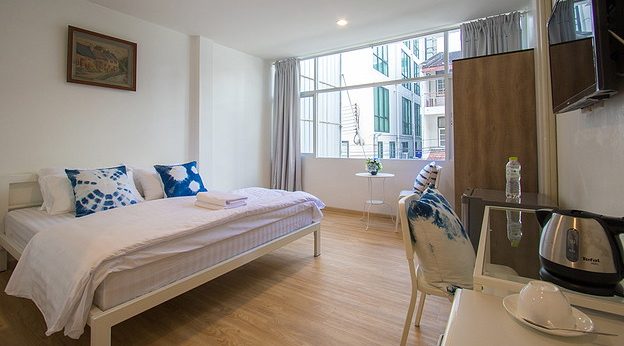 1 Bed Condo · Watthana, bangkok — photo 2
