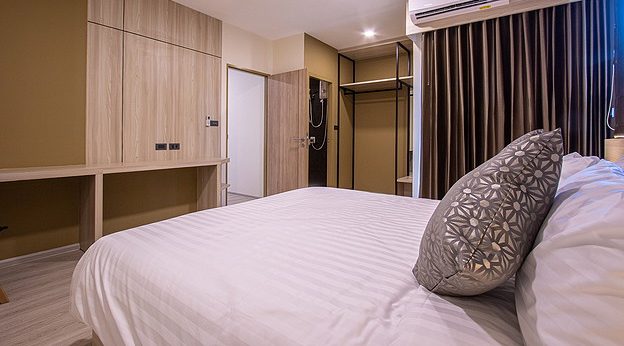 Condo · Thon Buri, bangkok — photo 3