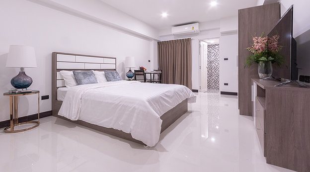1 Bed Condo · Phra Khanong, bangkok — photo 1