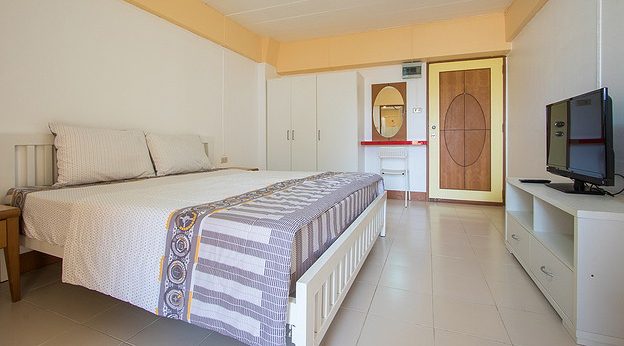 Condo · Phra Khanong, bangkok