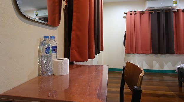 1 Bed Condo · Bangkok Noi, bangkok — photo 3