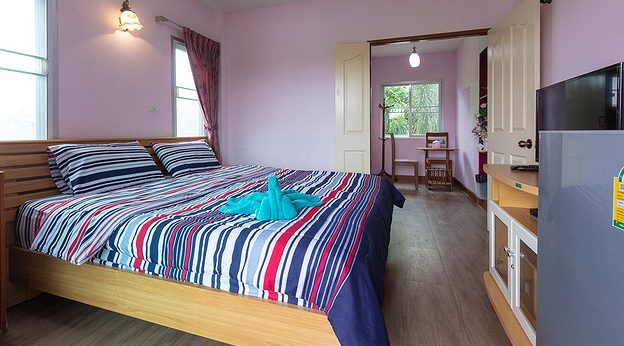 1 Bed Condo — photo 1