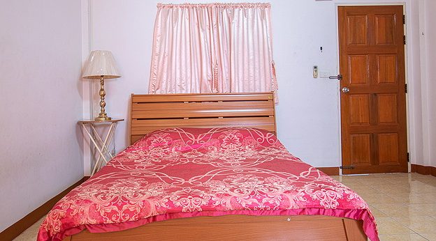1 Bed Condo — photo 3
