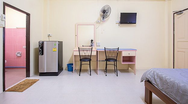 Condo — photo 3