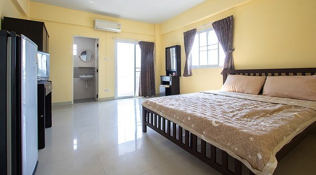 1 Bed Condo
