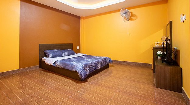 Condo · chon_buri — photo 4