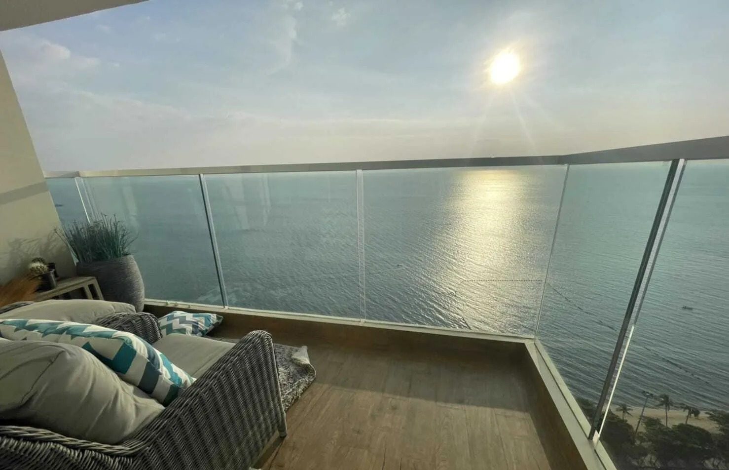 1 Bedroom Condo for rent at Cetus Beachfront — photo 5
