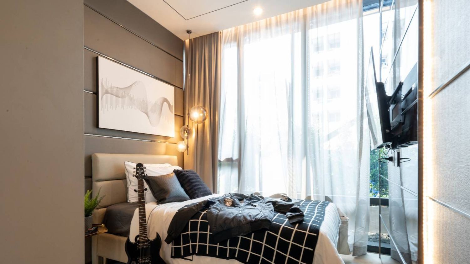 2 Bedroom Condo for sale at The Extro Phayathai - Rangnam — photo 4
